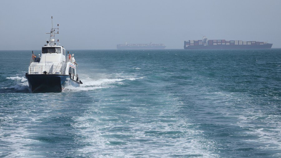 Trump faces growing pressure to reopen Hormuz Strait — one way or another