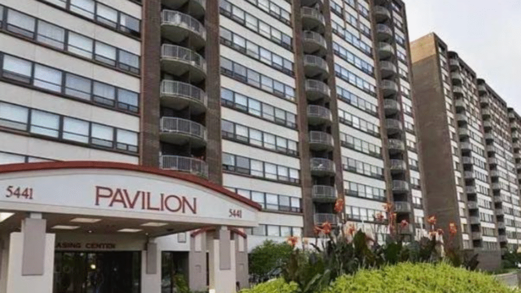 Eastern Union Arranges $125M Acquisition Loan for Chicago MF Complex