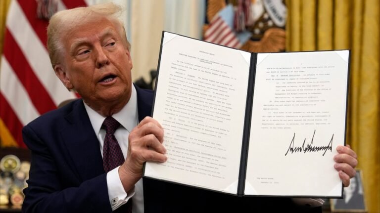 Trump postpones long-awaited artificial intelligence order signing