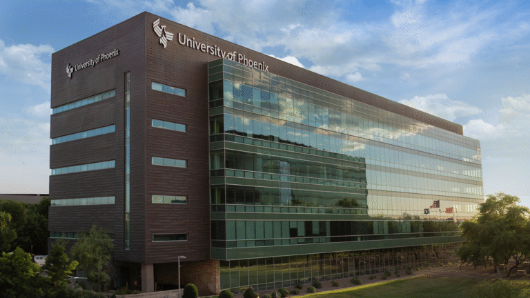 LXP Acquires 628K-SF Phoenix Office Campus