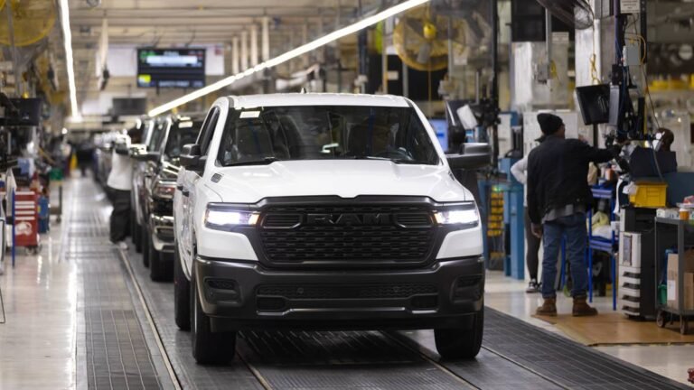 Trump Administration Wants Half Of North American Cars Made In U.S., Sidelining Canada