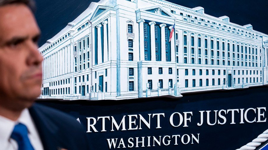 5 high-profile figures angling for ‘anti-weaponization fund’ money
