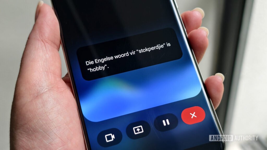 Google just gave Gemini Live a UI that waves back at users