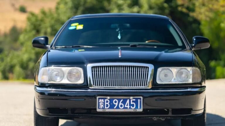 This Lincoln Town Car Looks Like China’s Forgotten Luxury Limo