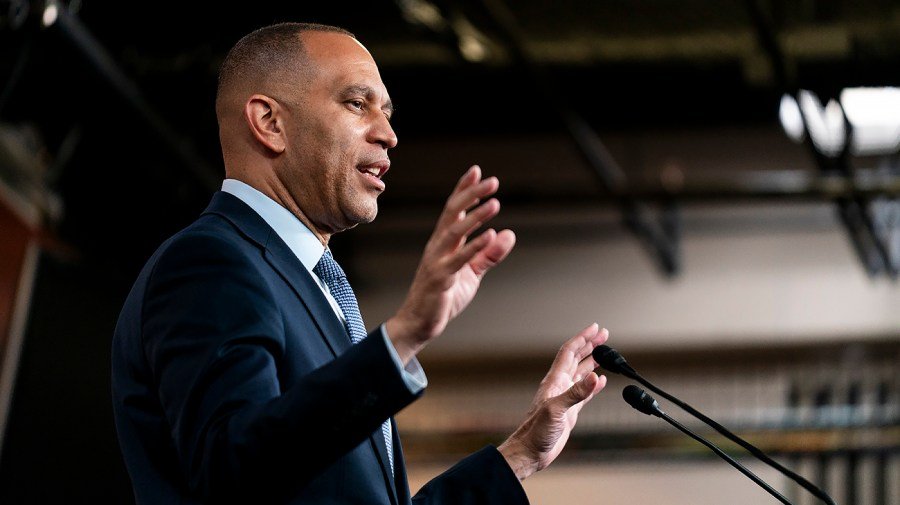 Democrats on the brink of war powers breakthrough