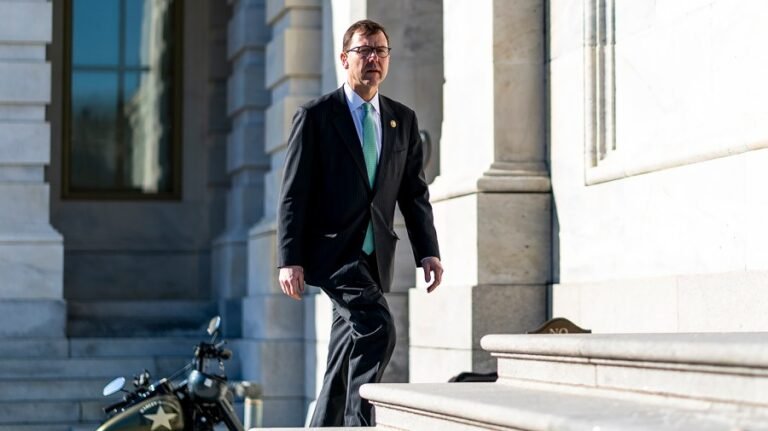 Scrutiny ramps up over mystery of missing lawmakers