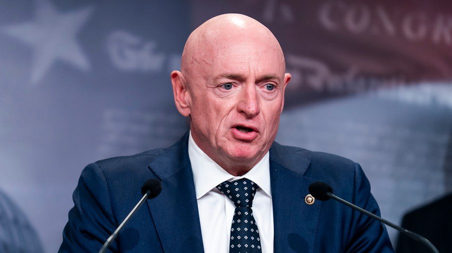 Kelly on Iran war: ‘What are the American people getting out of this?’