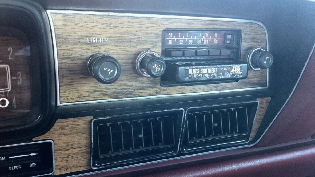 These Are The Long-Gone Car Features You Wish Automakers Still Had Today