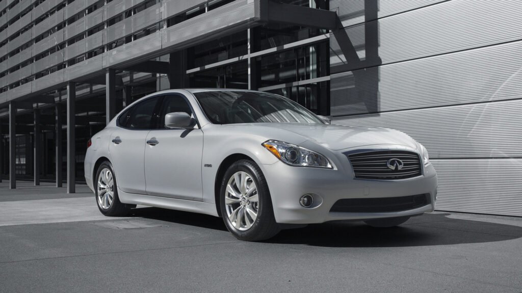 The Guinness World Record For Quickest Hybrid In 2011 Sounds Laughably Slow Now
