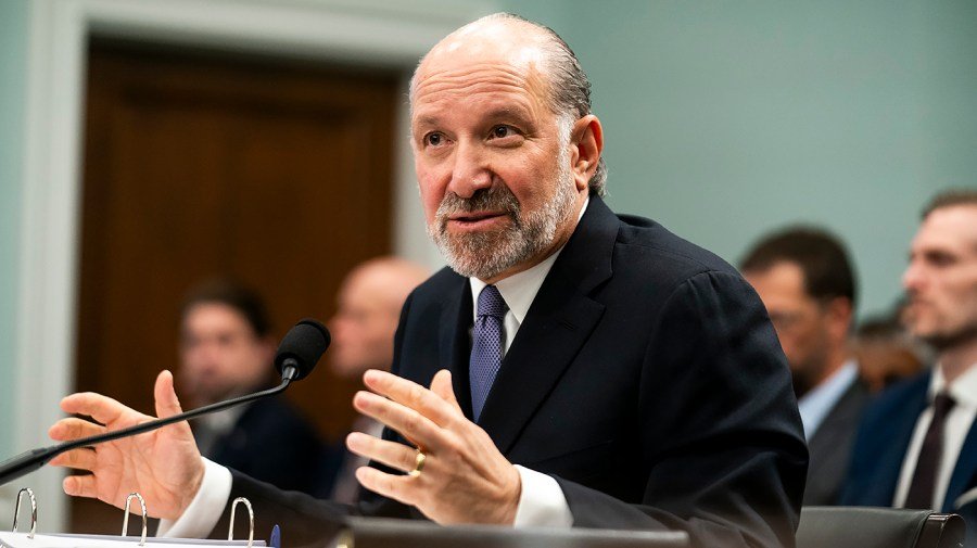 Lutnick donated $5M to House GOP super PAC ahead of Epstein deposition 