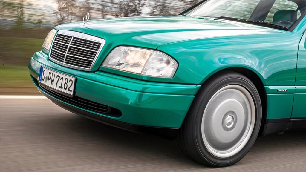 Mercedes' Cost-Cutting Doom Loop Makes Its Older Models The Smartest Luxury Buys Right Now