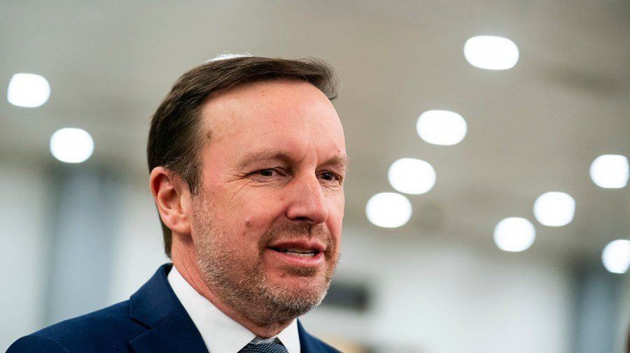 Murphy knocks new bipartisan college sports deal