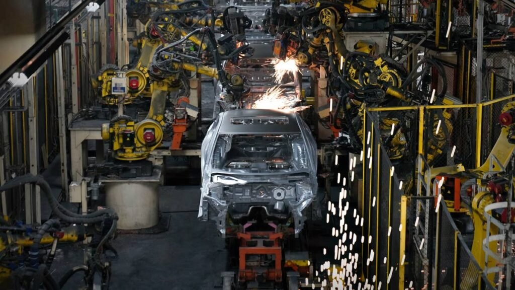 Nissan Scraps $500 Million U.S. EV Plan, Shifts Back to Gas Trucks