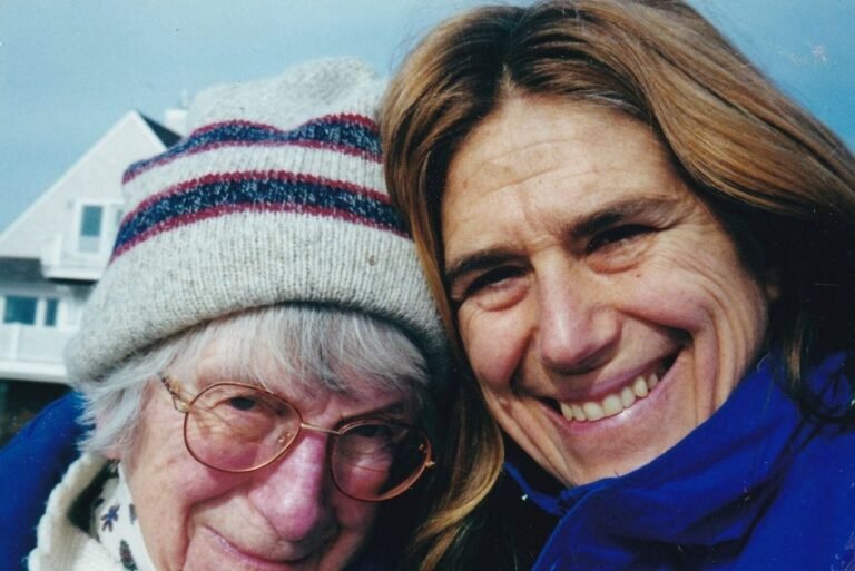 15 Artists Share the Best Advice They Got From Their Mother
