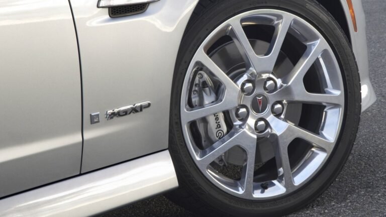The Pontiac G8 GXP Bargain Smart Performance Buyers Still Chase