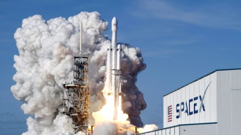 Elon Musk's plans for SpaceX depend on Starship and AI