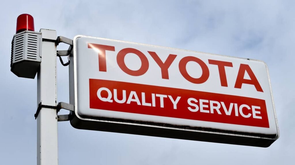 Car Owners Trust Dealers More But Still Go Elsewhere For Service