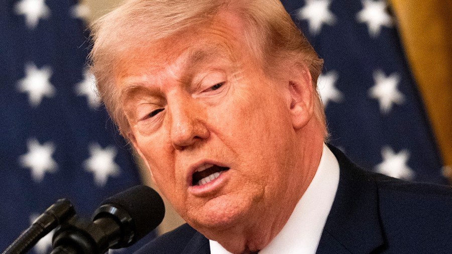 Trump thanks Secret Service, renews call for ballroom after White House shooting