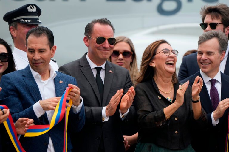 Trump administration ramps up oil engagement in Venezuela as election questions loom