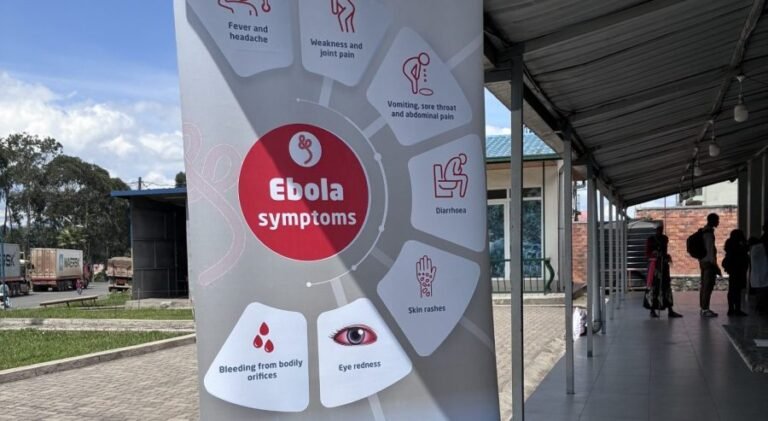 Confirmed Ebola cases in outbreak zone top 1,000