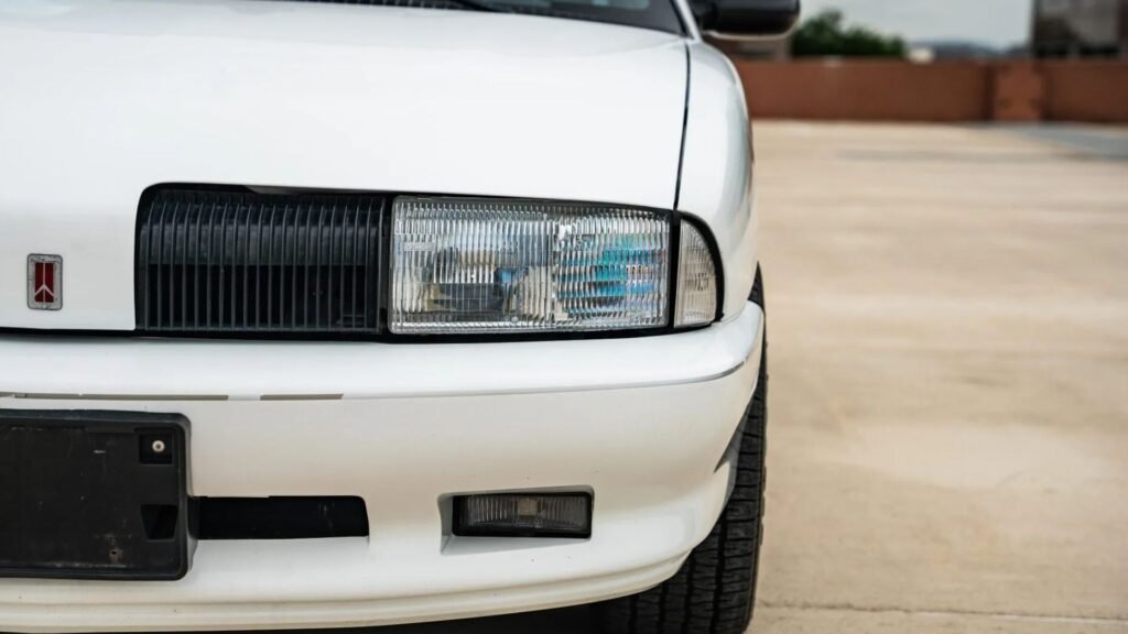 The Ugly Oldsmobile That Managed To Hide A Powerful Race-Derived Secret Under Its Hood