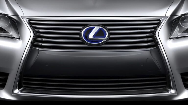 The Used Lexus LS600h: The V8 Hybrid Bargain Buyers Are Just Discovering