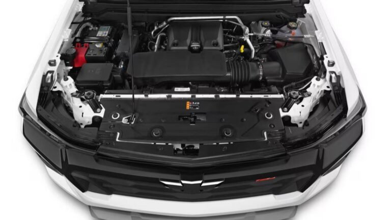 This 2026 Four-Cylinder Turbo Engine Makes More Torque Than Anybody Else's