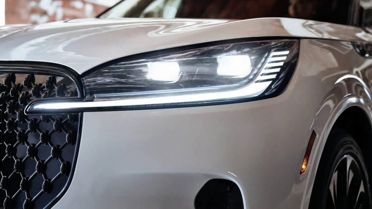 Lincoln Out-Priced Cadillac On Three Luxury Segments Already