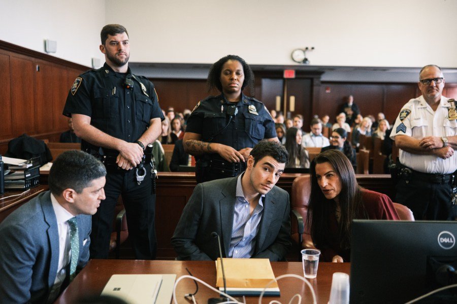 Luigi Mangione returns to federal court as jury plans take shape