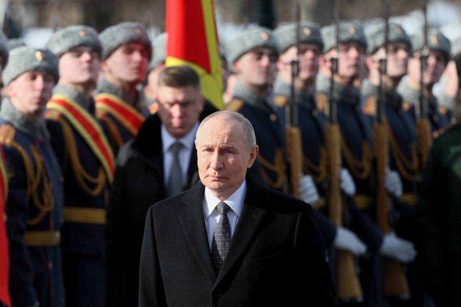 Ukraine changed its tactics, and now Putin is slowly losing