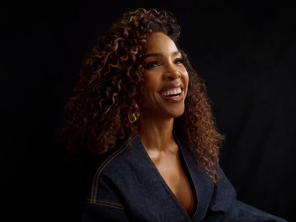Kelly Rowland shares her 3-step strategy to reduce inflammation after being diagnosed with eczema