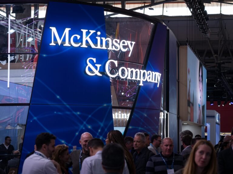 McKinsey consultants are using AI to end their dependence on PowerPoint