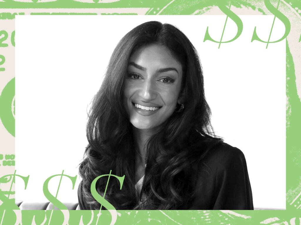 I grew my income from $35,000 to $200,000 by job hopping and freelancing on the side. My goal is to make $1M a year.