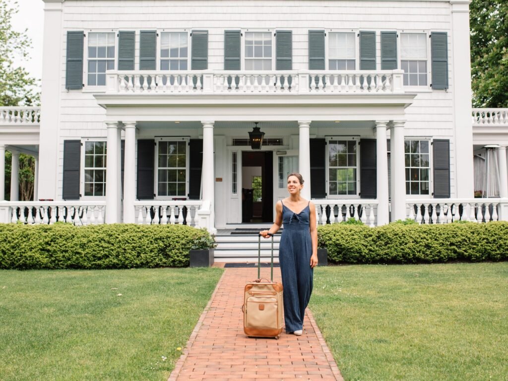 I've lived in the Hamptons for most of my life. Here are 5 mistakes I see visitors make every summer.