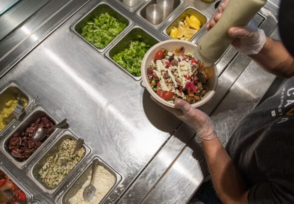 Slop bowls are getting their groove back