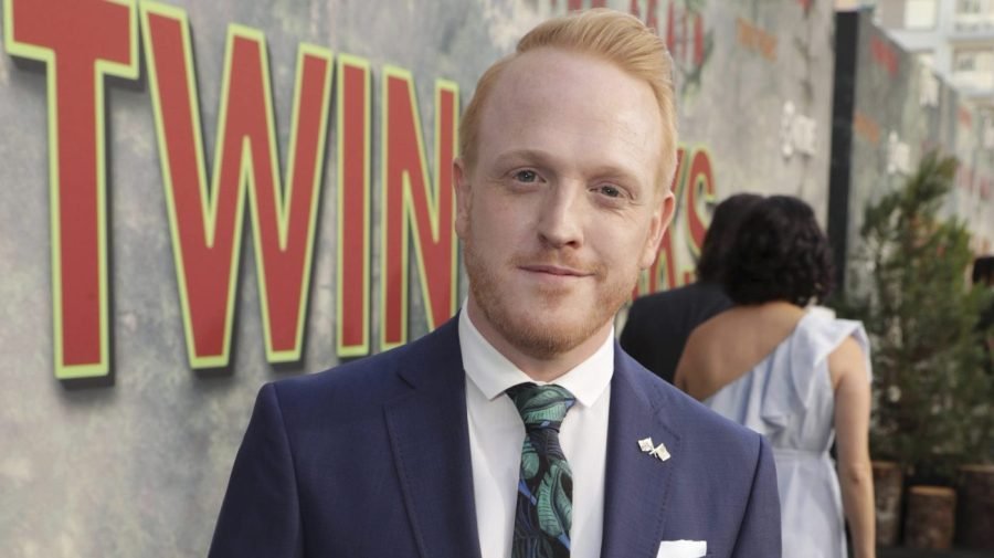 'Twin Peaks' actor Owain Rhys Davies dies suddenly at 44, family reveals