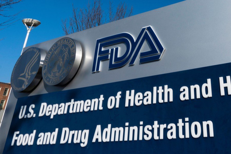 FDA panel gives nod to Moderna flu shot