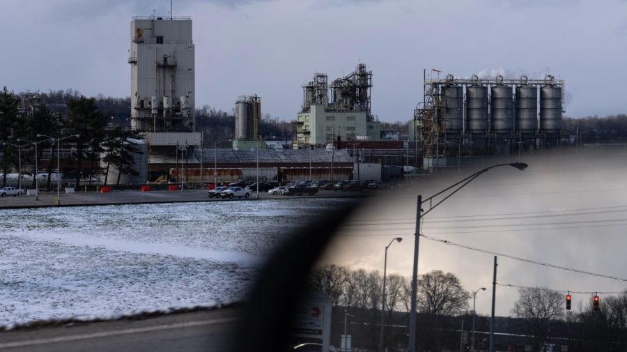 US, PFAS-maker, settle for $450M