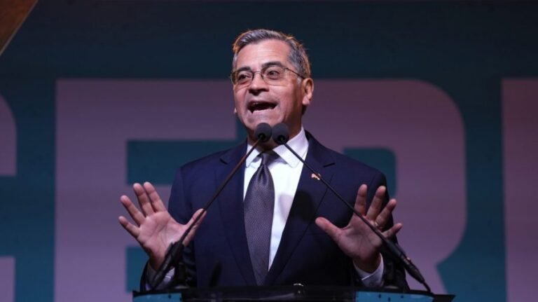 Establishment Democrats notch key wins; GOP looking good in California
