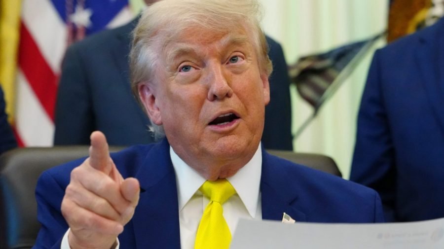 Jobs report sparks inflation fears; Trump responds