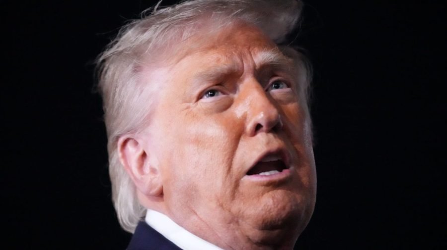 Trump vows response against Iran after downing of US helicopter 