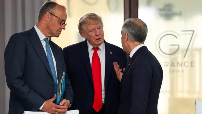 Trump says he'll send Iran deal to Congress for approval