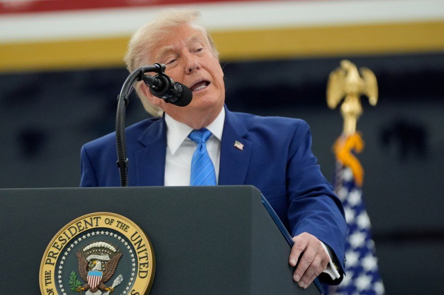 From algae to Iran, Trump should do things right instead of just doing things