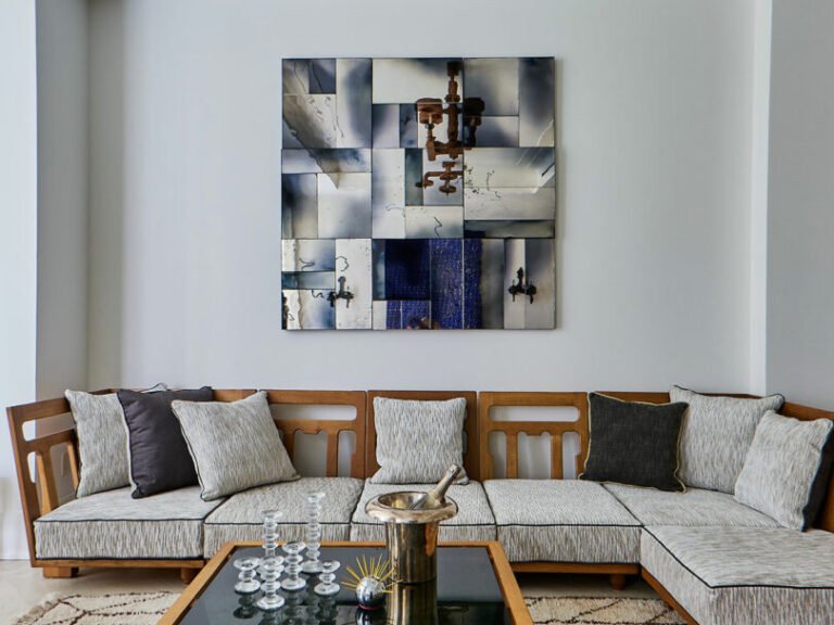 Benoist F. Drut on Peonies, an Eiffel Tower Sculpture, a Louis XV Armchair + More