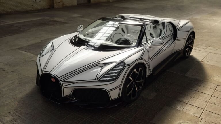 New Bugatti Mistral Blanc Eternel 2026 - pictures