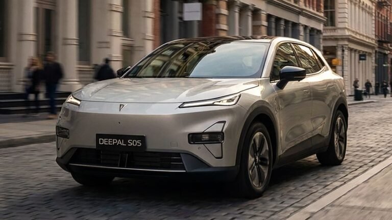 New Changan Deepal S05 PHEV takes fight to Kia with 62-mile EV range and 254bhp