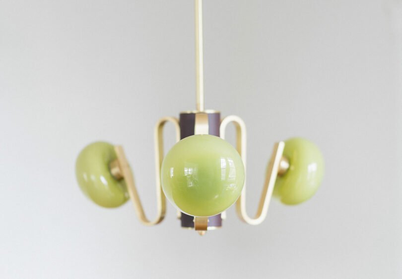 Coronette by Sara Schoenberger Animates Static Space