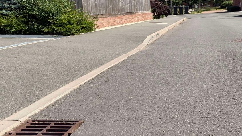 Can you park over a dropped kerb? Blocked driveways, rights and the law explained