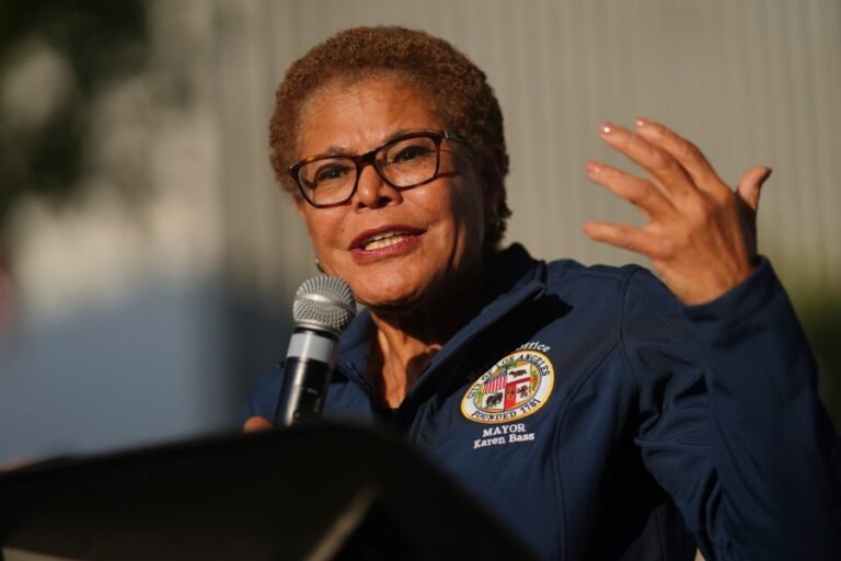 Karen Bass slams Nithya Raman over homeless encampments in LA mayoral race 