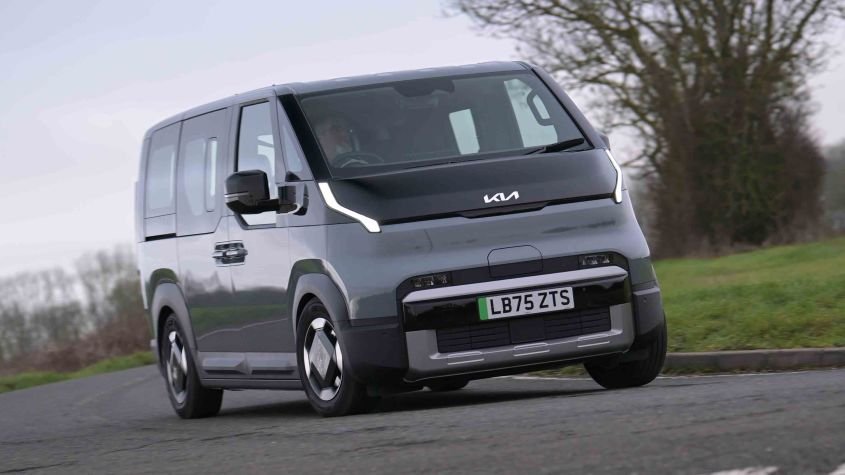 Car Deal of the Day: Super spacious Kia PV5 is just £350 a month